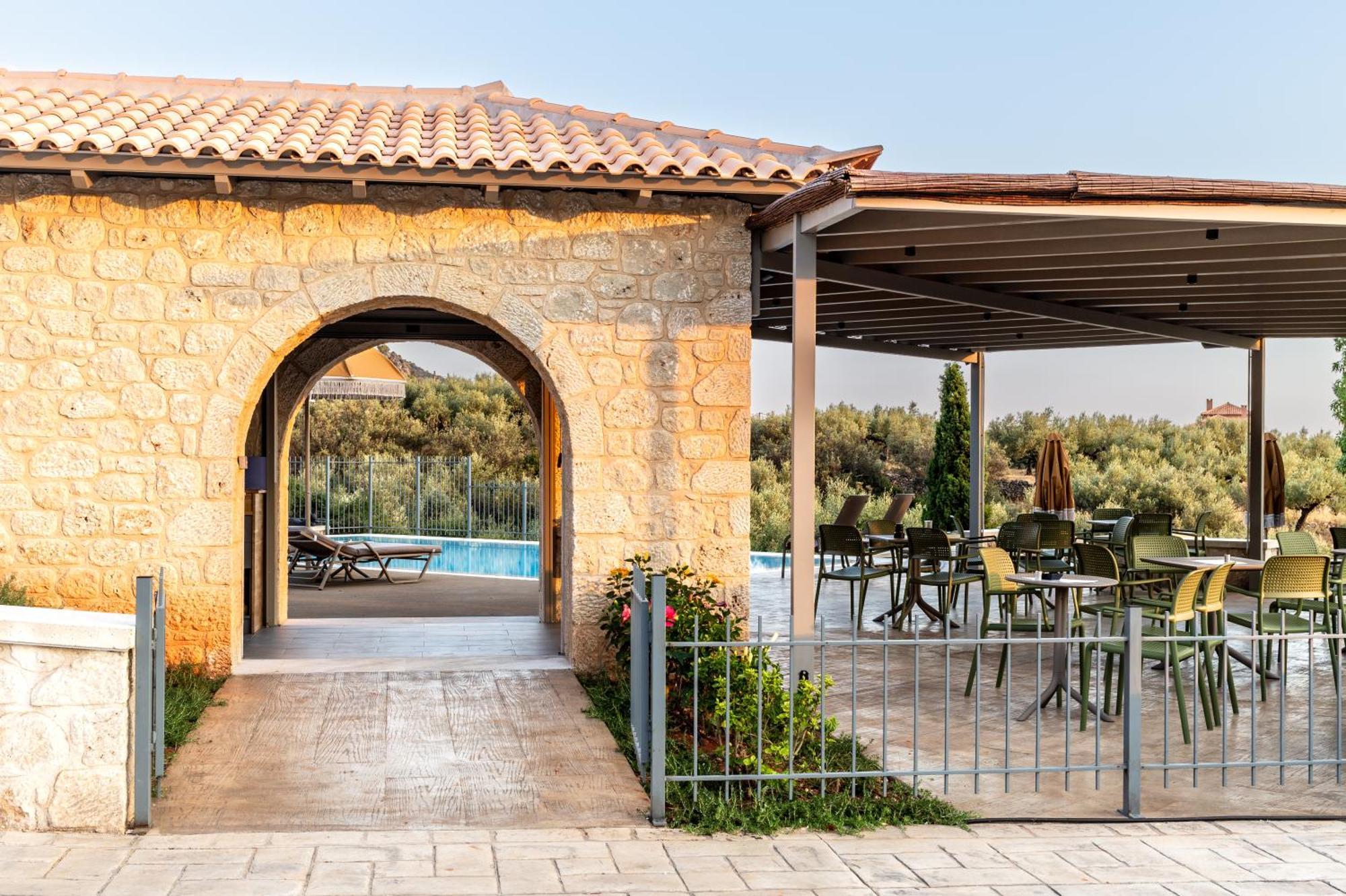 Olympia Zervea Studios With Pool - Apartment 卡德哈米利 外观 照片