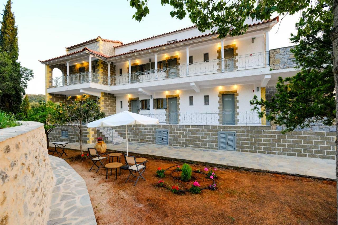 Olympia Zervea Studios With Pool - Apartment 卡德哈米利 外观 照片