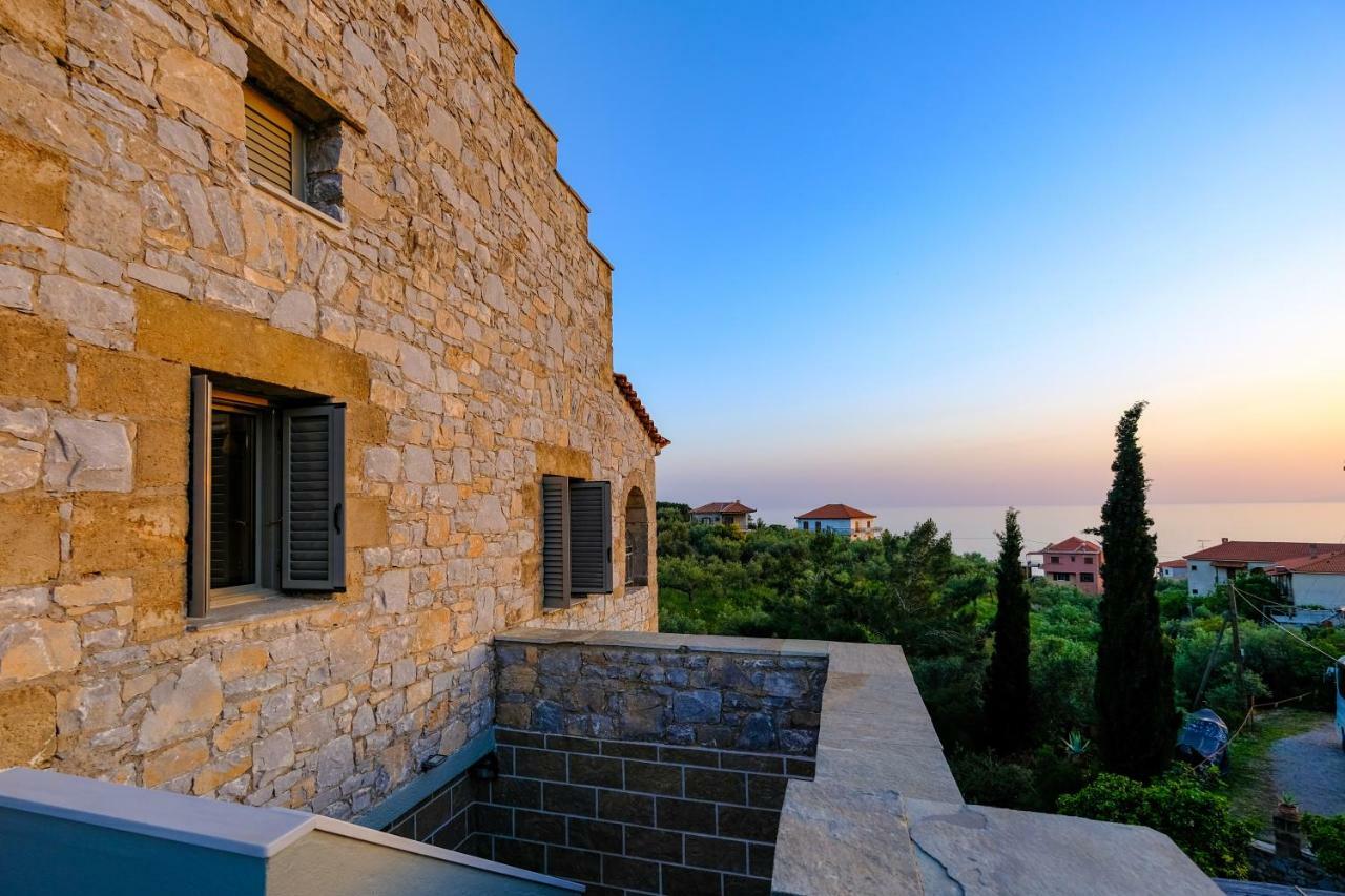 Olympia Zervea Studios With Pool - Apartment 卡德哈米利 外观 照片